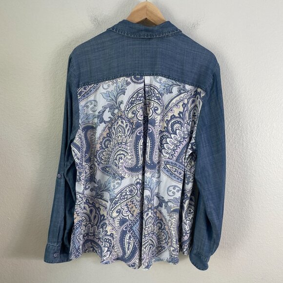 Chicos Womens XL Blue White Mixed Print Button Up Shirt Roll Tab Sleeve Blouse - Picture 10 of 11